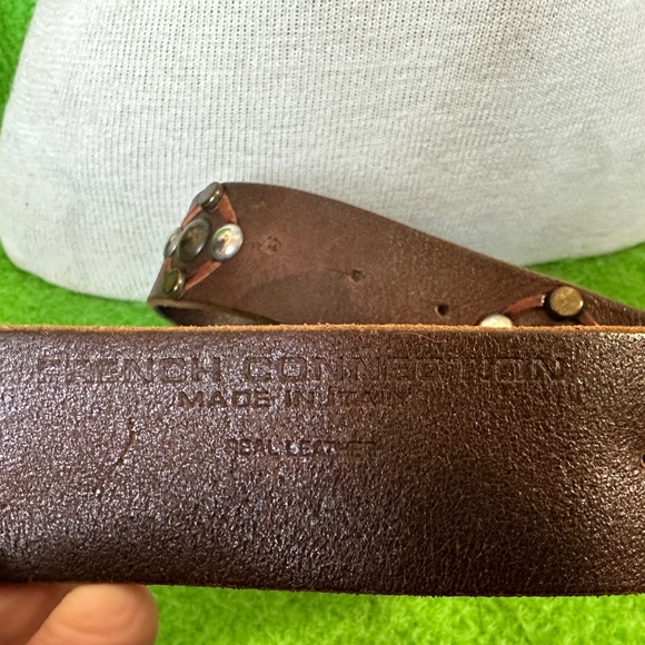 EUC- FRENCH CONNECTION brown studded leather belt w/ brass buckle main image 8